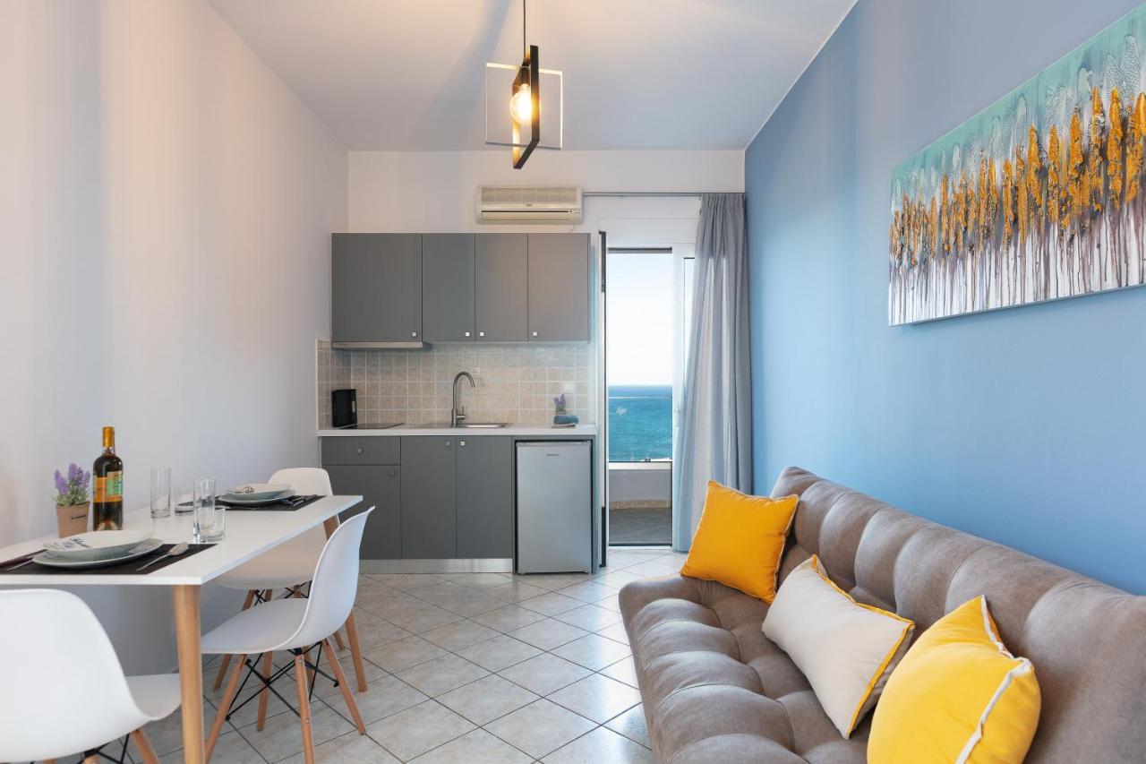 Pietra Di Mare Aparthotel Petres  Ngoại thất bức ảnh
