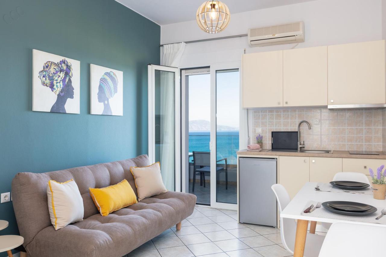 Pietra Di Mare Aparthotel Petres  Ngoại thất bức ảnh