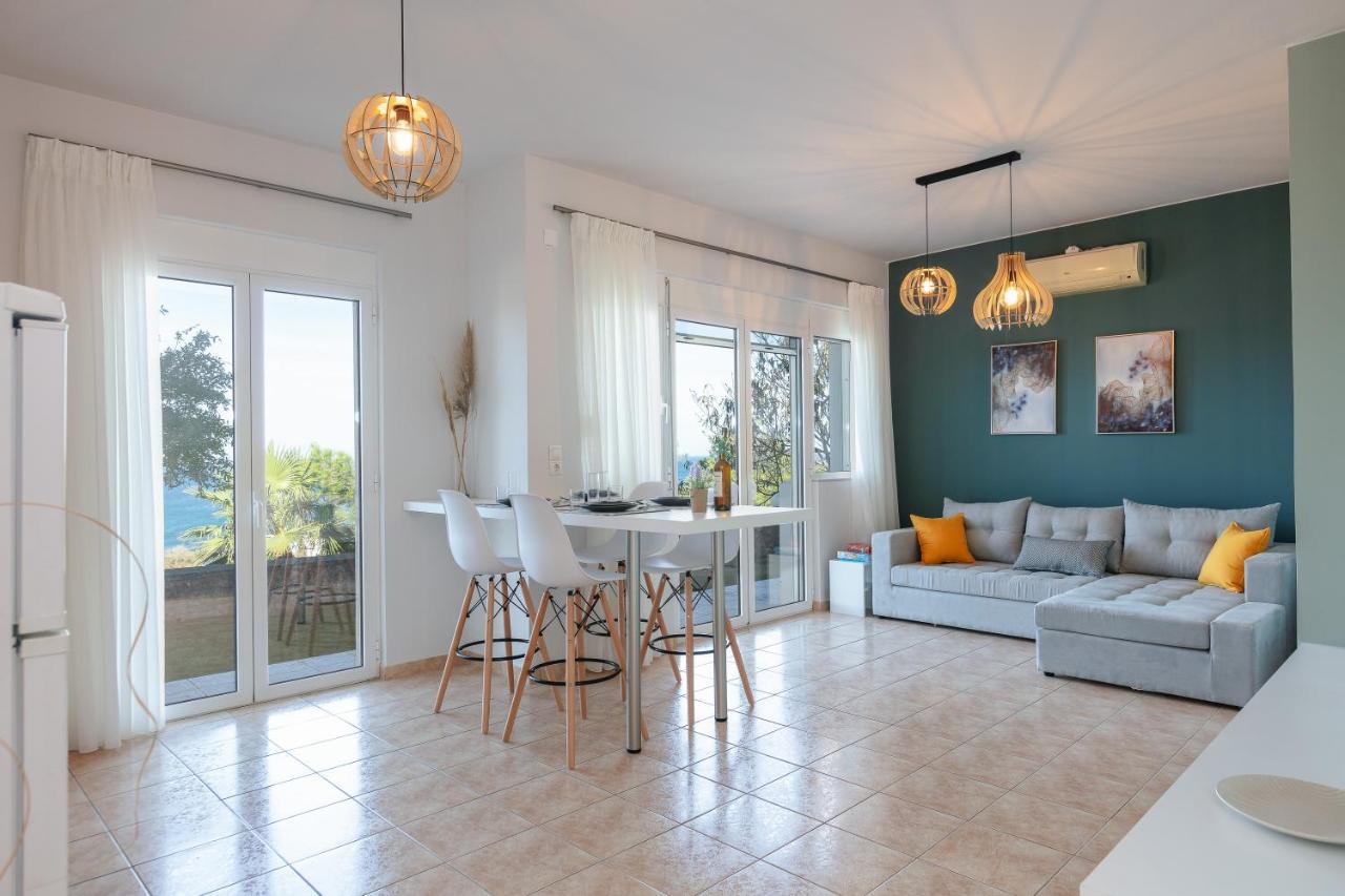 Pietra Di Mare Aparthotel Petres  Ngoại thất bức ảnh