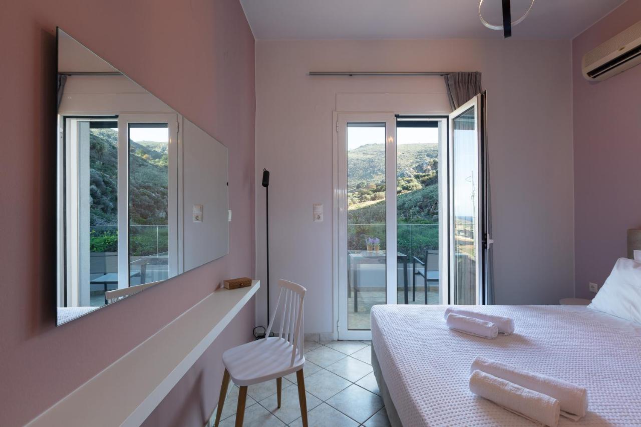 Pietra Di Mare Aparthotel Petres  Ngoại thất bức ảnh