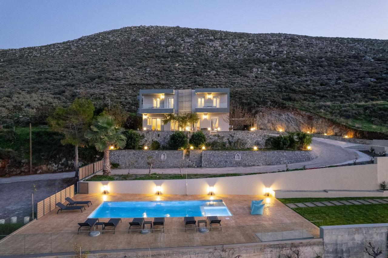 Pietra Di Mare Aparthotel Petres  Ngoại thất bức ảnh