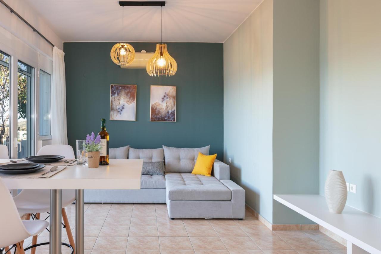 Pietra Di Mare Aparthotel Petres  Ngoại thất bức ảnh